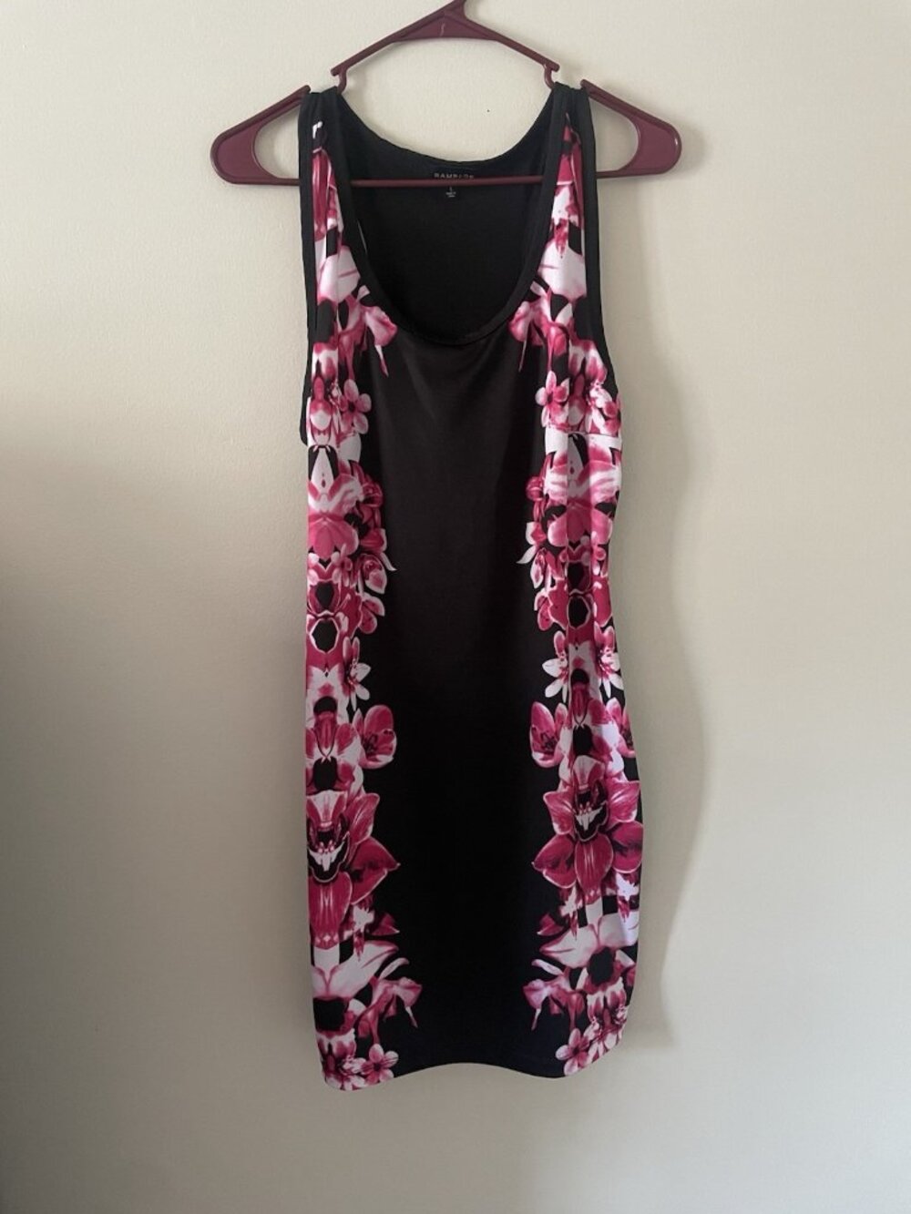 Rampage Women's Sleeveless Floral Bodycon Dress Cut-Out Black Pink White L